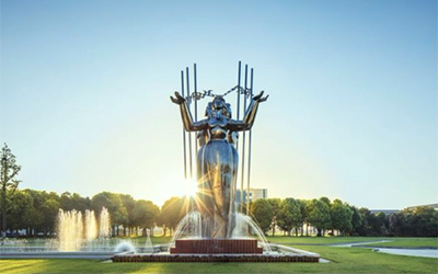 龍鳳堂·幸福童享基金會揭牌儀式在泰舉行